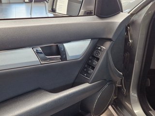 Mercedes-Benz C 200 T Avantgarde BlueEfficiency*AUTOMATIK*TEMP - foto 9