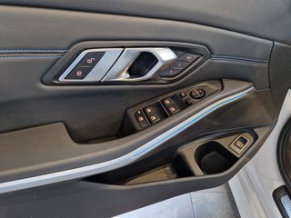 BMW 320i M Sport Touring*LED*Memory*Head Up*Kamera* - bilder 4