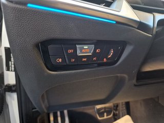 BMW 320i M Sport Touring*LED*Memory*Head Up*Kamera* - bilder 7