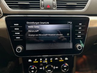 Skoda Superb 2.0TDI*Combi*7G*Kamera*LED* - foto 7