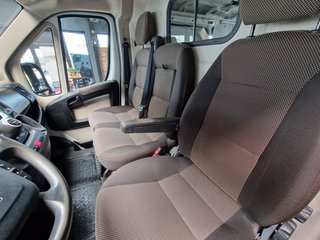 Peugeot Boxer Kasten 330 L1H1 Pro Avantage 2,0BlueHDi - photo 3