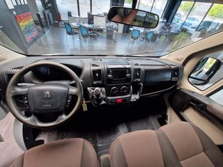 Peugeot Boxer Kasten 330 L1H1 Pro Avantage 2,0BlueHDi - photo 4