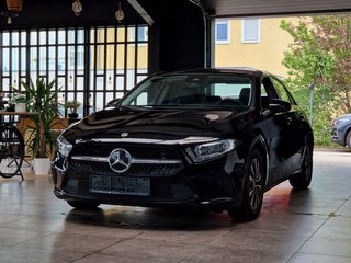 Mercedes-Benz A 180d Limousine Style*8G-DCT*KEYLESS*CARPLAY* - photo 3