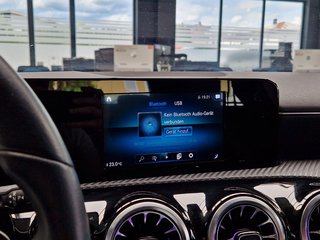 Mercedes-Benz A 180d Limousine Style*8G-DCT*KEYLESS*CARPLAY* - photo 11