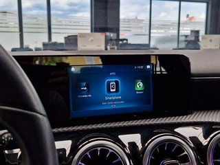 Mercedes-Benz A 180d Limousine Style*8G-DCT*KEYLESS*CARPLAY* - photo 14