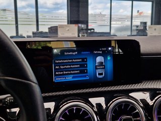 Mercedes-Benz A 180d Limousine Style*8G-DCT*KEYLESS*CARPLAY* - photo 18