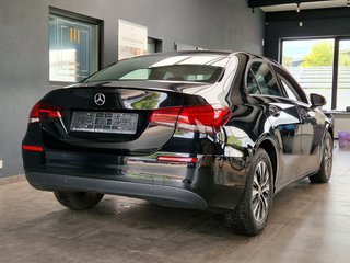 Mercedes-Benz A 180d Limousine Style*8G-DCT*KEYLESS*CARPLAY* - photo 6