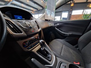 Ford Focus Turnier SyncEdition 1,0EcoBoost*PARK-PILOT - foto 9