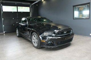 Ford Mustang 3.7*Radio*6-Gang* - photo 1