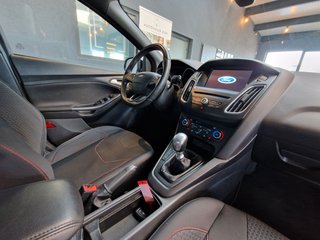 Ford Focus ST-Line 1,5EcoBoost*CARPLAY*PARK-PILOT* - foto 3