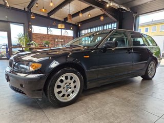 BMW 325i Touring*AHK*KLIMA* - foto 4