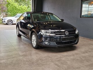 Volkswagen Jetta VI Life 1,2TSI*Navi*Sportsitze*PDC* - bilder 6