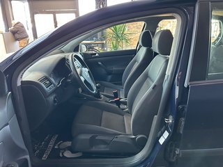 Volkswagen Golf V 1.4*1.Hand*AHK*Klima* - bilder 7