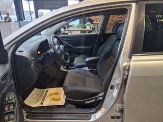 Toyota Avensis Kombi 2.0*XENON*TEMPMT*EINPARKHILFE*SHZ - bilder 10