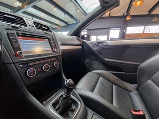 Volkswagen Golf Cabriolet Cup 1,4TSI*BI-XENON*LEDER*SPORT* - foto 10