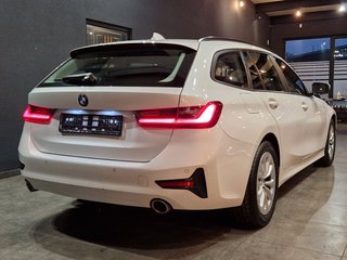 BMW 320d Touring*LED*Live Cockpit*Navi*Klimaauto* - photo 5
