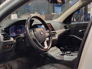 BMW 320d Touring*LED*Live Cockpit*Navi*Klimaauto* - photo 9