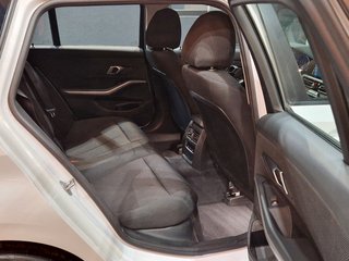 BMW 320d Touring*LED*Live Cockpit*Navi*Klimaauto* - photo 19