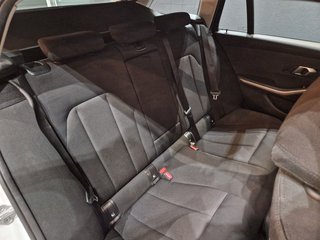 BMW 320d Touring*LED*Live Cockpit*Navi*Klimaauto* - photo 20