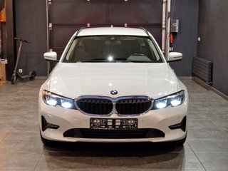 BMW 320d Touring*LED*Live Cockpit*Navi*Klimaauto* - photo 8