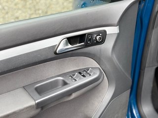 Volkswagen Touran Style 1,4TSI*AHK*PARK-PILOT*ALCANTARA* - bilder 9