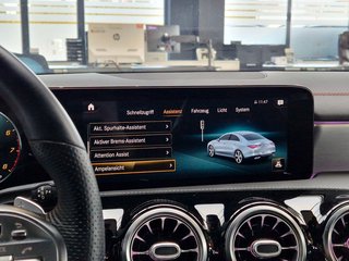 Mercedes-Benz CLA 220 Automatik*AMG*Kamera*Navigation*LED* - photo 9