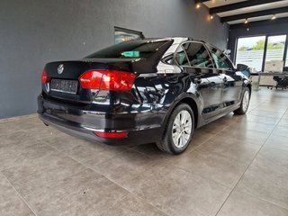 Volkswagen Jetta VI Life 1,2TSI*Navi*Sportsitze*PDC* - bilder 5