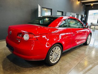 Volkswagen Eos 2.0FSI PANO*LEDER*XENON*NAVI*KLIMAAUTO* - photo 6