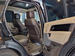 Land Rover Range Rover Vogue 3,0Ltr. V6 Black*Meridian*360° - bilder 18