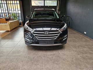 Hyundai TUCSON Intro Edition 1,6TGDI 4WD*Navi*Xenon* - foto 3