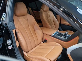 BMW M850i Gran Coupe xDrive*Pano*Klimaauto* - photo 13