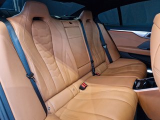 BMW M850i Gran Coupe xDrive*Pano*Klimaauto* - photo 20