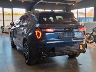 Lynk&Co 01 1.5 eHybrid*Pano*360°Kamera*Infinity Sound - bilder 10