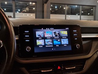 Skoda Fabia 1.0 TSI*Kofferraumausbau mit Ladebordwand* - photo 4