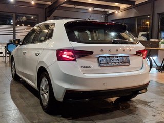 Skoda Fabia 1.0 TSI*Kofferraumausbau mit Ladebordwand* - photo 4