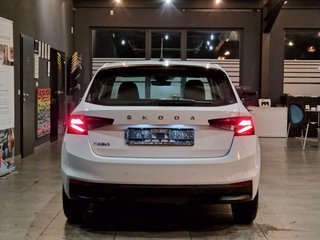 Skoda Fabia 1.0 TSI*Kofferraumausbau mit Ladebordwand* - photo 5