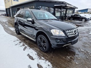 Mercedes-Benz ML 320 4Matic CDI*Sport Paket*AHK*SHZ*NAVI* - bilder 1