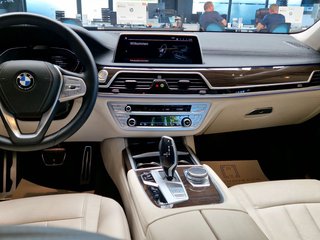 BMW 730d M-Sport*LED*Sound*Navi*Head Up* - bilder 9