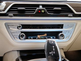 BMW 730d M-Sport*LED*Sound*Navi*Head Up* - bilder 11
