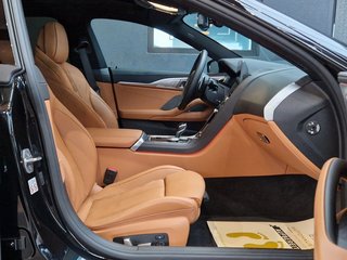 BMW M850i Gran Coupe xDrive*Pano*Klimaauto* - photo 12