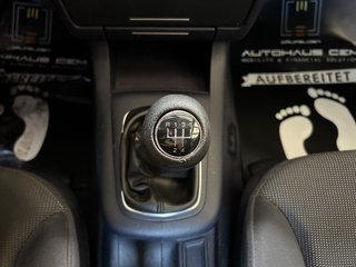 Audi A3 Attraction 1,6Ltr.*8-fach bereift*Xenon*Klima - bilder 4