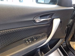 BMW 116i Lim. 5-trg. PDC*Bluetooth*EU6*Klima*SHZ - bilder 4