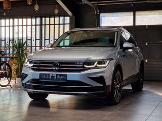Volkswagen Tiguan 2.0TDI Elegance 4Motion*LED MATRIX*ACC - photo 4