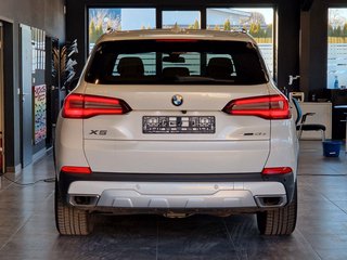 BMW X5 xDrive45e xLine*LED*Head Up*Navi*Soft-Close* - bilder 1
