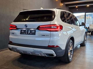 BMW X5 xDrive45e xLine*LED*Head Up*Navi*Soft-Close* - bilder 3