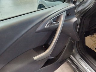Opel Astra J Sports Tourer Design Edition 1,7CDTI*PDC - bilder 3