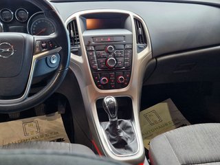 Opel Astra J Sports Tourer Design Edition 1,7CDTI*PDC - bilder 6
