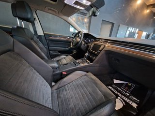 Volkswagen Passat Variant Highline 1.8TSI*Pano*Keyless Go* - foto 2