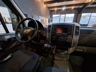 Volkswagen Crafter Kombi 35 mittel L2H1*Behindert*9S - foto 10