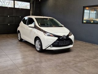 Toyota Aygo AYGO x-play Team D*Kamera - bilder 1